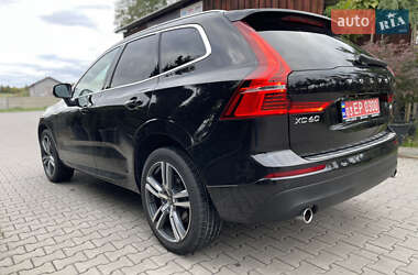 Позашляховик / Кросовер Volvo XC60 2021 в  фото 11 Позашляховик / Кросовер Volvo XC60 2021 в