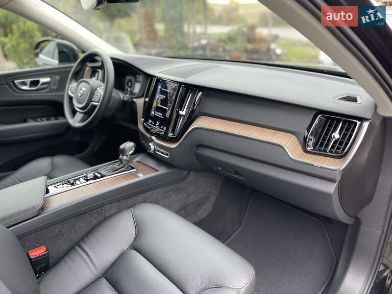 Внедорожник / Кроссовер Volvo XC60 2021 в Луцке фото 29 Внедорожник / Кроссовер Volvo XC60 2021 в Луцке