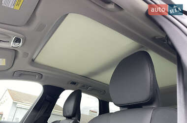 Позашляховик / Кросовер Volvo XC60 2021 в  фото 43 Позашляховик / Кросовер Volvo XC60 2021 в