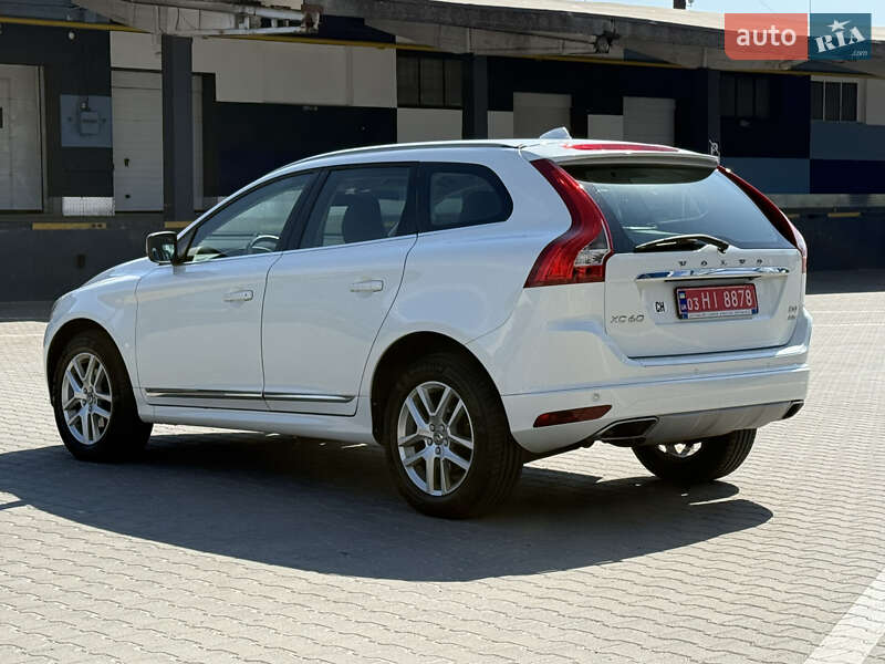 Внедорожник / Кроссовер Volvo XC60 2016 в Ровно