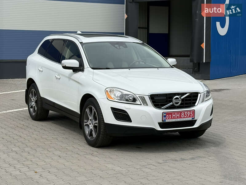 Внедорожник / Кроссовер Volvo XC60 2012 в Ровно