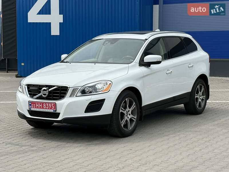 Внедорожник / Кроссовер Volvo XC60 2012 в Ровно