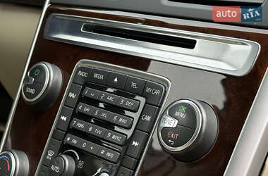 Внедорожник / Кроссовер Volvo XC60 2012 в 