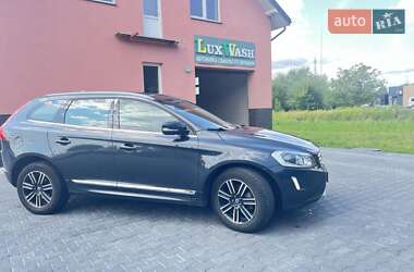 Внедорожник / Кроссовер Volvo XC60 2017 в 