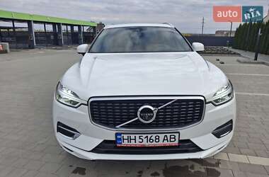 Позашляховик / Кросовер Volvo XC60 2017 в  фото 18 Позашляховик / Кросовер Volvo XC60 2017 в
