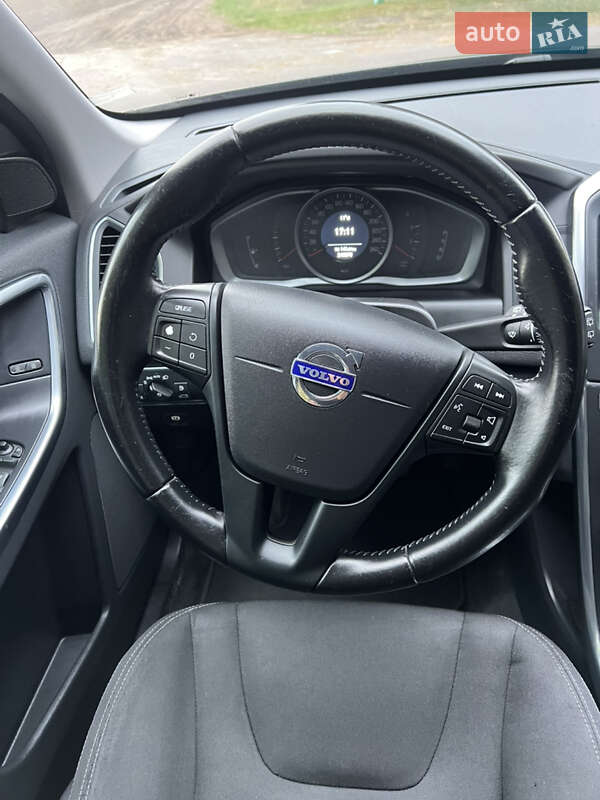 Позашляховик / Кросовер Volvo XC60 2014 в Луцьку