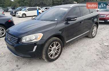 Внедорожник / Кроссовер Volvo XC60 2015 в 