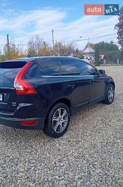 Внедорожник / Кроссовер Volvo XC60 2010 в 