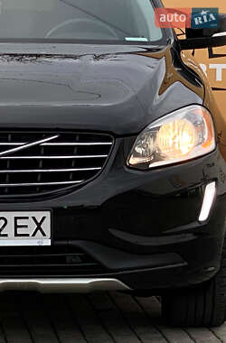 Позашляховик / Кросовер Volvo XC60 2016 в 