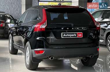 Внедорожник / Кроссовер Volvo XC60 2009 в 