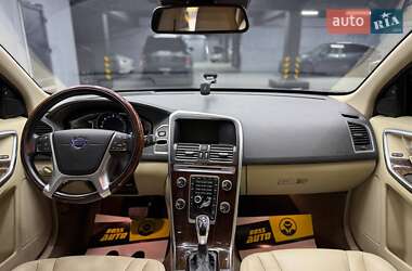 Внедорожник / Кроссовер Volvo XC60 2013 в 