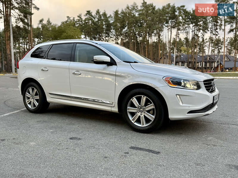 Позашляховик / Кросовер Volvo XC60 2017 в Ірпені