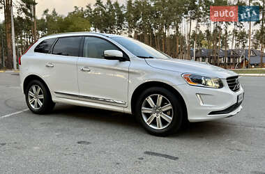 Внедорожник / Кроссовер Volvo XC60 2017 в 