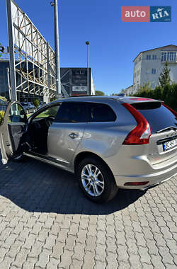 Внедорожник / Кроссовер Volvo XC60 2014 в 