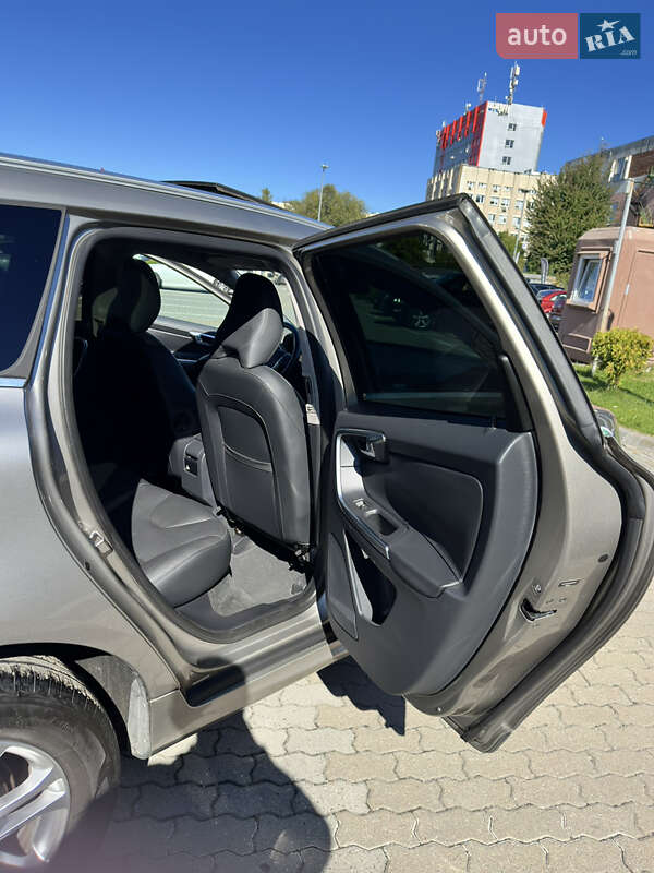 Внедорожник / Кроссовер Volvo XC60 2014 в Львове
