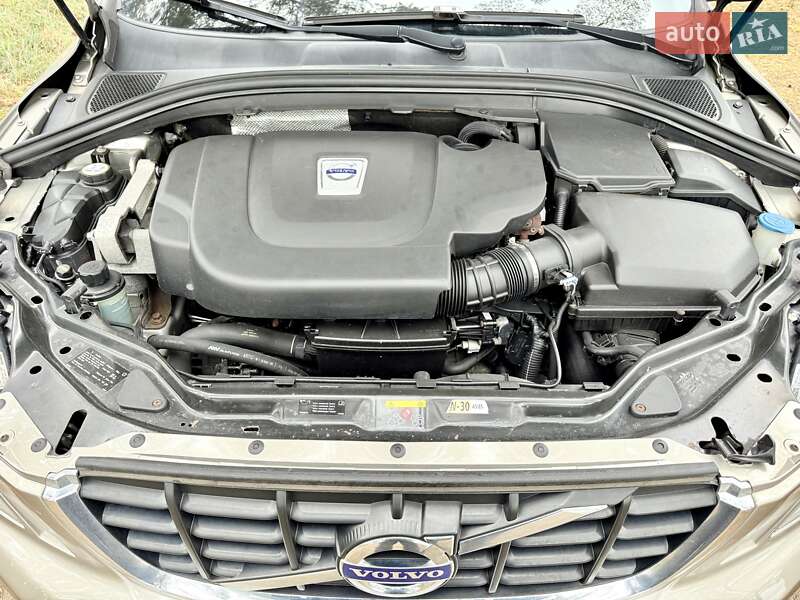 Позашляховик / Кросовер Volvo XC60 2012 в Києві фото 16 Позашляховик / Кросовер Volvo XC60 2012 в Києві