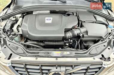 Позашляховик / Кросовер Volvo XC60 2012 в  фото 16 Позашляховик / Кросовер Volvo XC60 2012 в