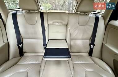 Позашляховик / Кросовер Volvo XC60 2012 в  фото 32 Позашляховик / Кросовер Volvo XC60 2012 в