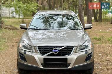 Позашляховик / Кросовер Volvo XC60 2012 в  фото 2 Позашляховик / Кросовер Volvo XC60 2012 в
