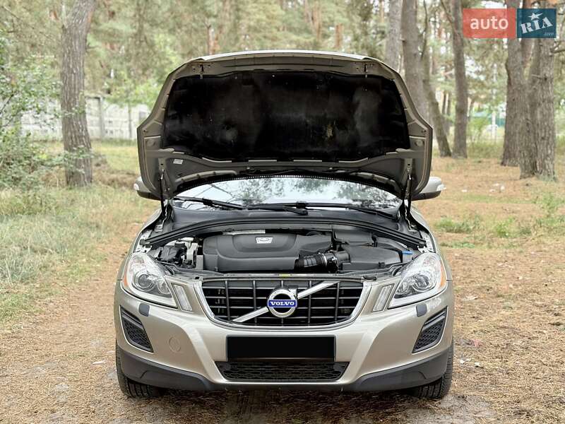 Позашляховик / Кросовер Volvo XC60 2012 в Києві фото 15 Позашляховик / Кросовер Volvo XC60 2012 в Києві