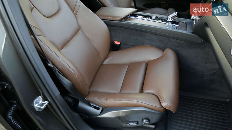 Внедорожник / Кроссовер Volvo XC60 2021 в Львове фото 61 Внедорожник / Кроссовер Volvo XC60 2021 в Львове