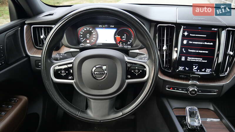 Внедорожник / Кроссовер Volvo XC60 2021 в Львове фото 36 Внедорожник / Кроссовер Volvo XC60 2021 в Львове