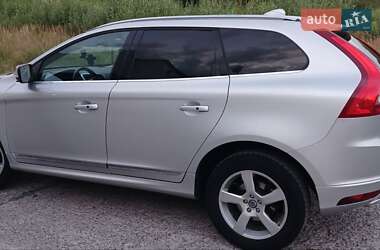 Внедорожник / Кроссовер Volvo XC60 2014 в 