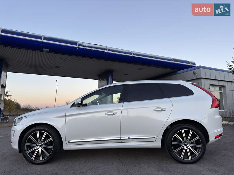 Внедорожник / Кроссовер Volvo XC60 2017 в Радивилове