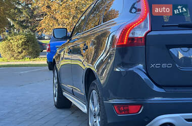 Позашляховик / Кросовер Volvo XC60 2010 в  фото 15 Позашляховик / Кросовер Volvo XC60 2010 в