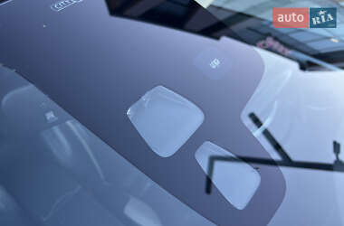 Позашляховик / Кросовер Volvo XC60 2010 в  фото 28 Позашляховик / Кросовер Volvo XC60 2010 в