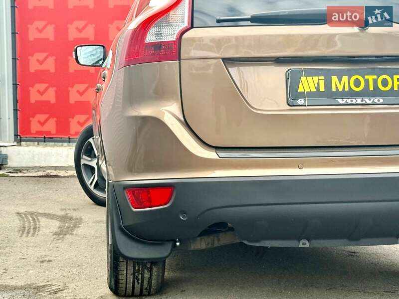 Позашляховик / Кросовер Volvo XC60 2012 в Києві фото 28 Позашляховик / Кросовер Volvo XC60 2012 в Києві