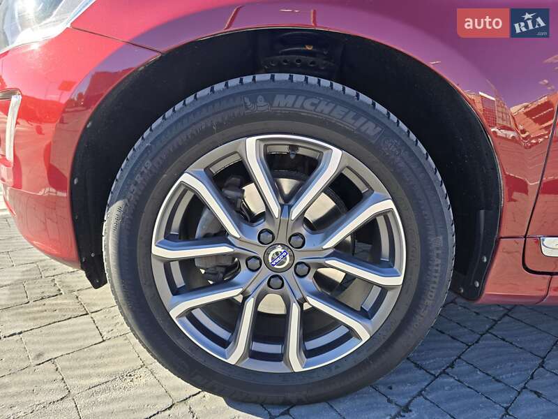 Внедорожник / Кроссовер Volvo XC60 2015 в Львове