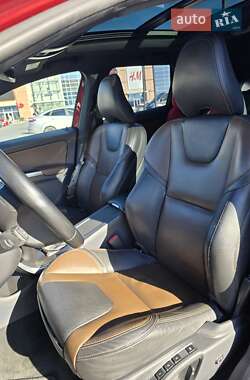 Позашляховик / Кросовер Volvo XC60 2015 в Львові