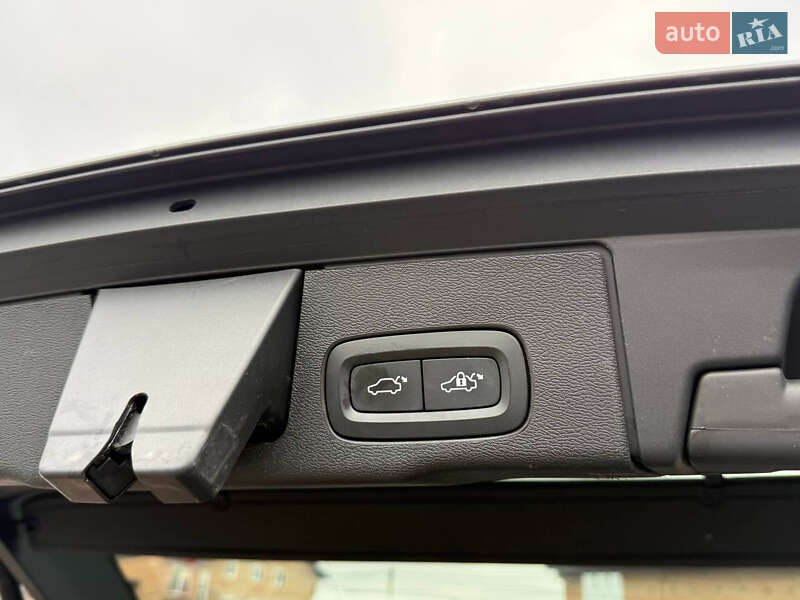 Позашляховик / Кросовер Volvo XC60 2018 в Луцьку фото 16 Позашляховик / Кросовер Volvo XC60 2018 в Луцьку
