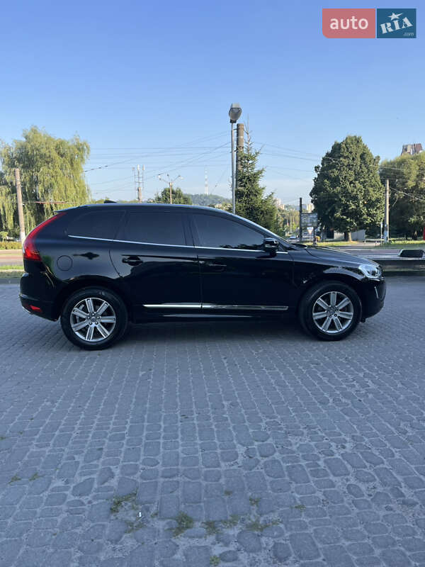 Позашляховик / Кросовер Volvo XC60 2017 в Львові фото 2 Позашляховик / Кросовер Volvo XC60 2017 в Львові