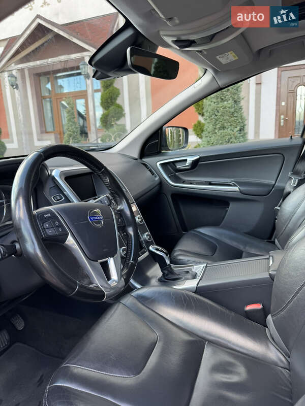 Позашляховик / Кросовер Volvo XC60 2015 в Моршині фото 25 Позашляховик / Кросовер Volvo XC60 2015 в Моршині