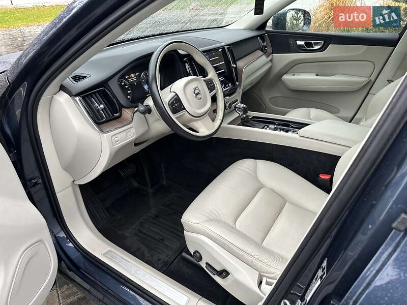 Внедорожник / Кроссовер Volvo XC60 2020 в Луцке фото 14 Внедорожник / Кроссовер Volvo XC60 2020 в Луцке