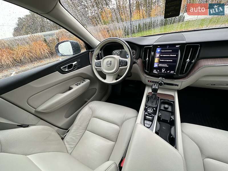 Внедорожник / Кроссовер Volvo XC60 2020 в Луцке фото 20 Внедорожник / Кроссовер Volvo XC60 2020 в Луцке