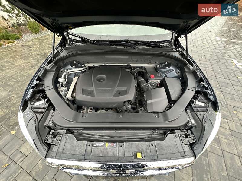 Внедорожник / Кроссовер Volvo XC60 2020 в Луцке фото 34 Внедорожник / Кроссовер Volvo XC60 2020 в Луцке