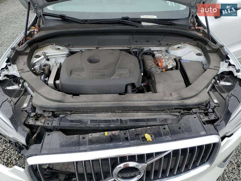 Внедорожник / Кроссовер Volvo XC60 2018 в Харькове