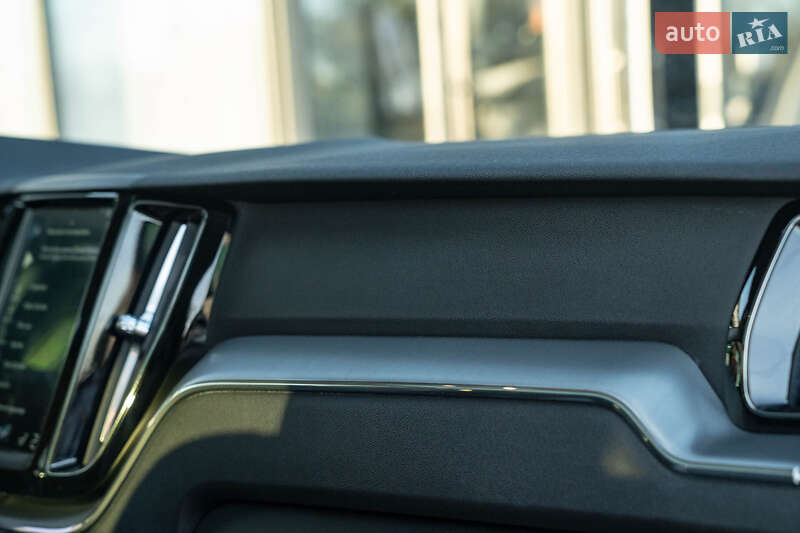 Позашляховик / Кросовер Volvo XC60 2018 в Чернівцях фото 33 Позашляховик / Кросовер Volvo XC60 2018 в Чернівцях