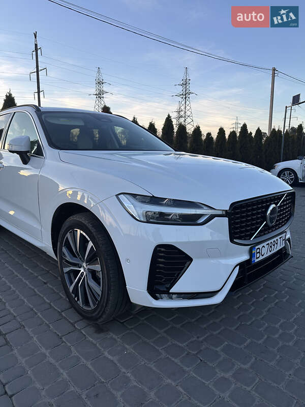 Позашляховик / Кросовер Volvo XC60 2022 в Львові