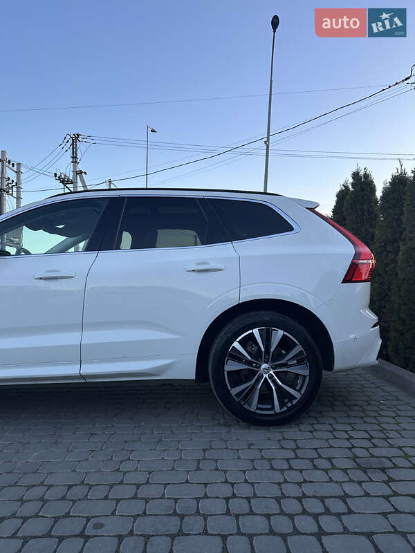 Позашляховик / Кросовер Volvo XC60 2022 в Львові