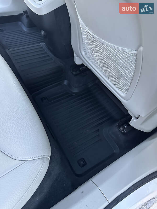 Позашляховик / Кросовер Volvo XC60 2022 в Львові