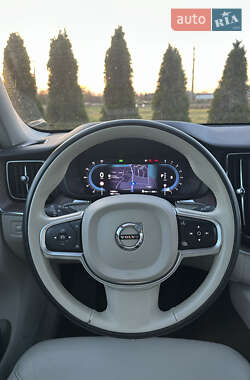 Внедорожник / Кроссовер Volvo XC60 2022 в Львове