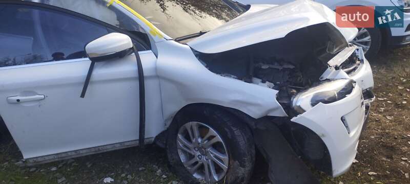 Внедорожник / Кроссовер Volvo XC60 2016 в Киеве фото 4 Внедорожник / Кроссовер Volvo XC60 2016 в Киеве