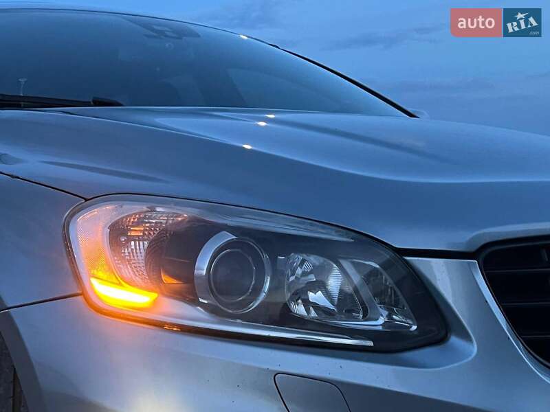 Внедорожник / Кроссовер Volvo XC60 2013 в Львове