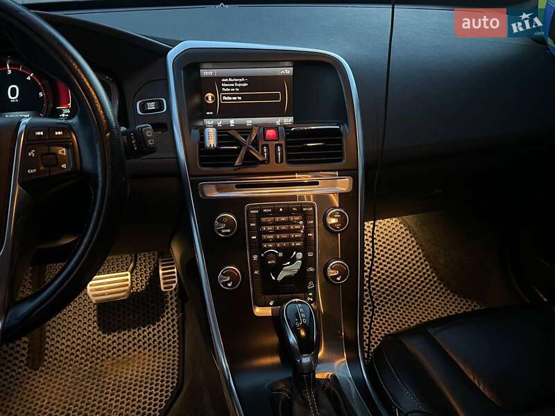 Внедорожник / Кроссовер Volvo XC60 2013 в Львове