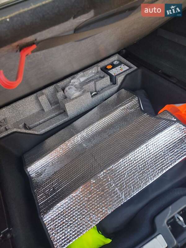 Внедорожник / Кроссовер Volvo XC60 2018 в Броварах фото 12 Внедорожник / Кроссовер Volvo XC60 2018 в Броварах