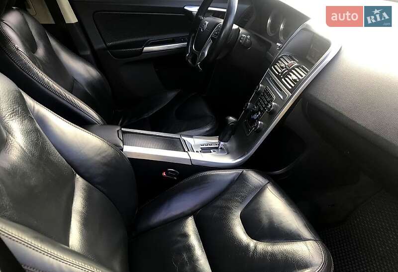 Позашляховик / Кросовер Volvo XC60 2011 в Богодухіву фото 23 Позашляховик / Кросовер Volvo XC60 2011 в Богодухіву
